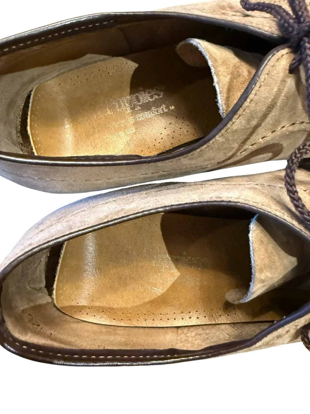 Vintage Hush Puppies Men's 8/8.5 Suede Lace-Up Derby Shoes in Taupe